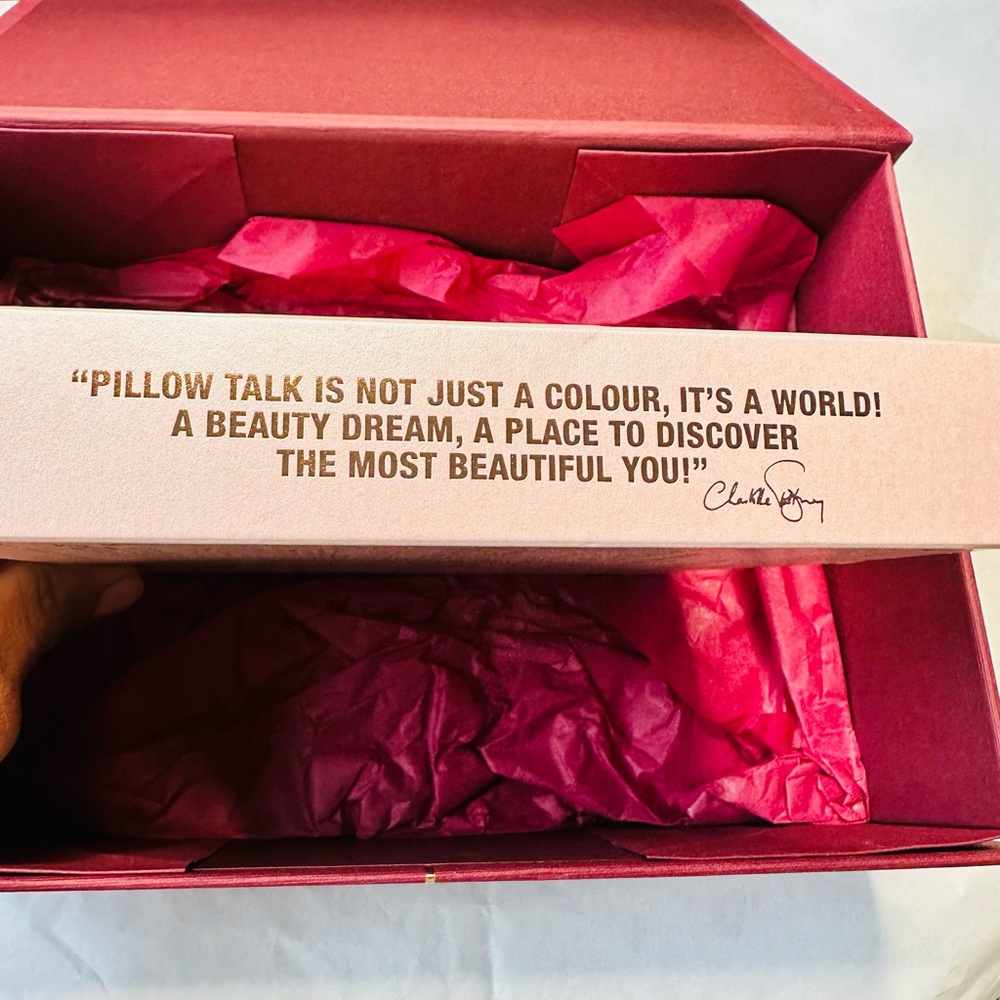 Gifted to GAB Charlotte Tilbury PILLOW TALK ON THE GO 5 Piece KIT & Keepsake Box - Picture 4 of 12